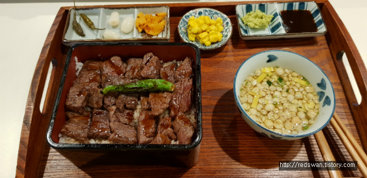 대구 중구 킨지 동성로점. 아오리라멘 아랫층에 있는 일본식 밥집 작업 사진 9