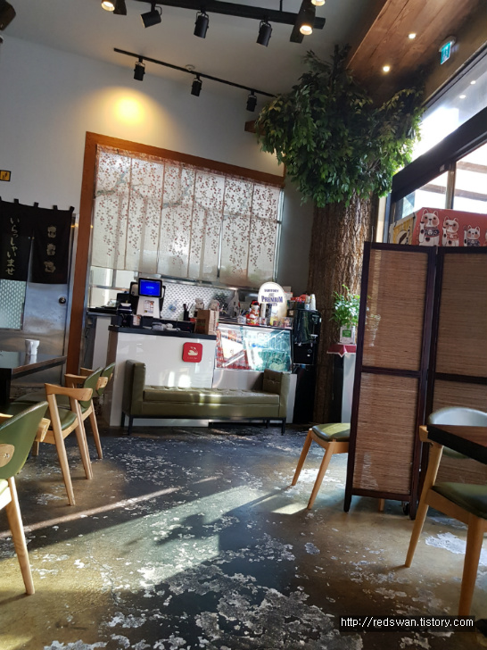 황금역 SK리더스뷰상가 1층 쿡피쉬. 일식 초밥 맛집 작업 사진 2
