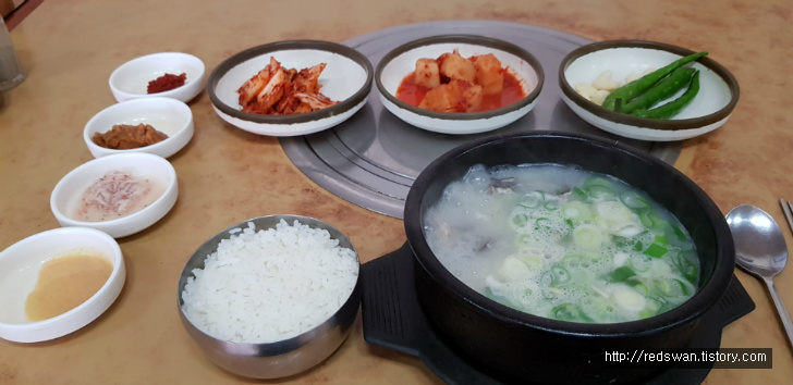 대구 수성구 지산동 속풀이소머리곰탕. 순대국밥 먹으러 왔는데 먹을만합니다. 작업 사진 3