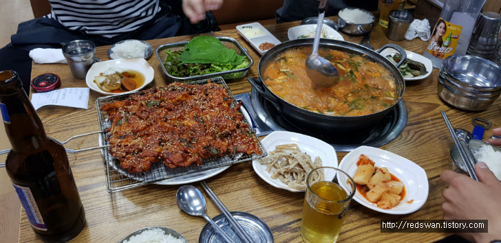 대구 앞산전망대입구 고령촌돼지. 돼지찌개도 석쇠구이도 맛있습니다. 작업 사진 8