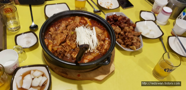 대구 서구 내당동 똥집대통령. 충북 괴산 산막이옛길 산행마치고 뒷풀이로.. 작업 사진 4