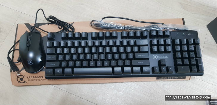 집에서 컴퓨터 조립하기. 라이젠2600 램8기가 지포스GTX1060 970EVO 작업 사진 14