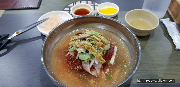대구 수성구 황금동 한올면옥. 물비빔냉면 맛있어요. 작업 사진 4