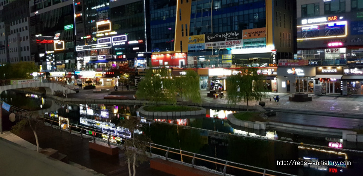 인천 서구 연희동 레드제플린. 맥주 한잔과 함께 고음질 스피커 음악으로 고막 호강 작업 사진 13
