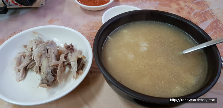 경산 진량읍 현지숲속가든. 옻닭 국물이 진국. 작업 사진 9