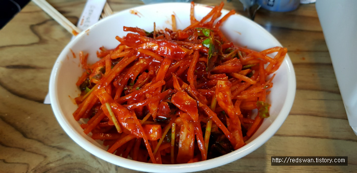 별점 4/5점. 반고개무침회 맛집 똘똘이회식당 작업 사진 4