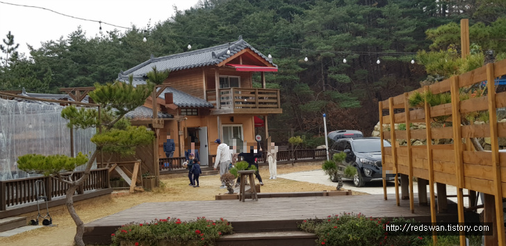 별점 5/5점. 칠곡 가산 목수의집 펜션. 작업 사진 6