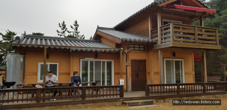 별점 5/5점. 칠곡 가산 목수의집 펜션. 작업 사진 8