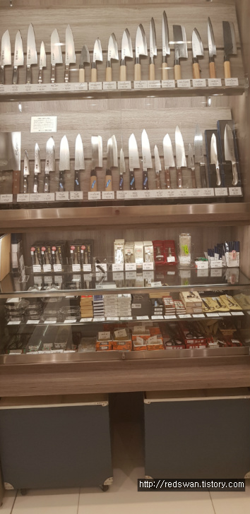 케이크가 맛있는 오사카 다이마루 백화점내의 카페 하브스. 작업 사진 5