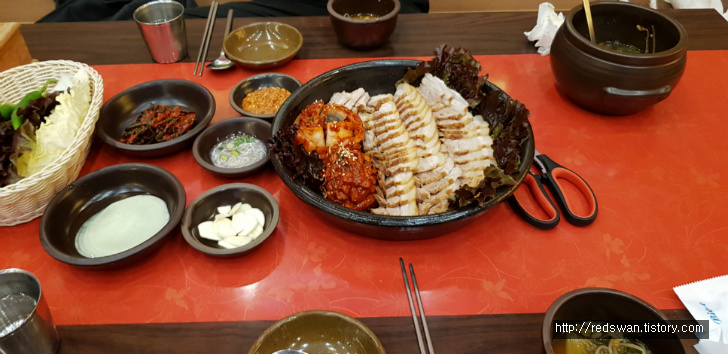 별점 4/5점. 대구 칠곡3지구 보쌈 맛집 단지보쌈 작업 사진 7