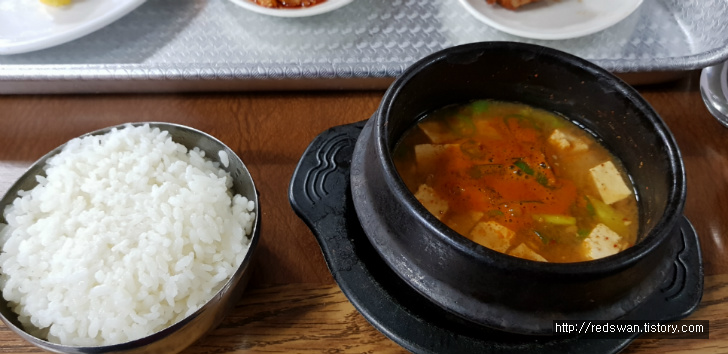 별점 5/5점. 진량읍 대구대학교 집밥 맛집. 제육볶음. 왕이모네식당. 작업 사진 2