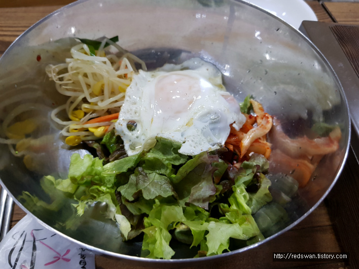 별점 5/5점. 대구대 고인돌 엄마의밥상. 된장찌개, 석쇠불고기, 비빔밥, 고등어생선구이. 작업 사진 5