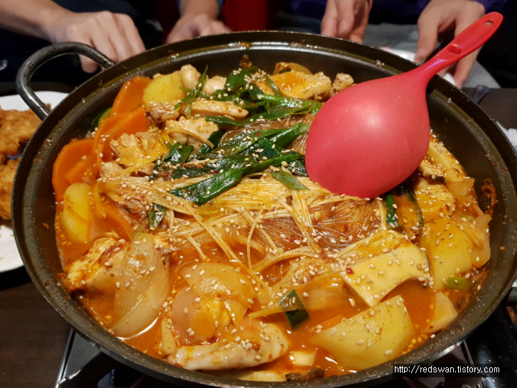 별점 5/5점. 안지랑 핸즈치킨. 닭도리탕 먹으러 다시 오다. 작업 사진 8