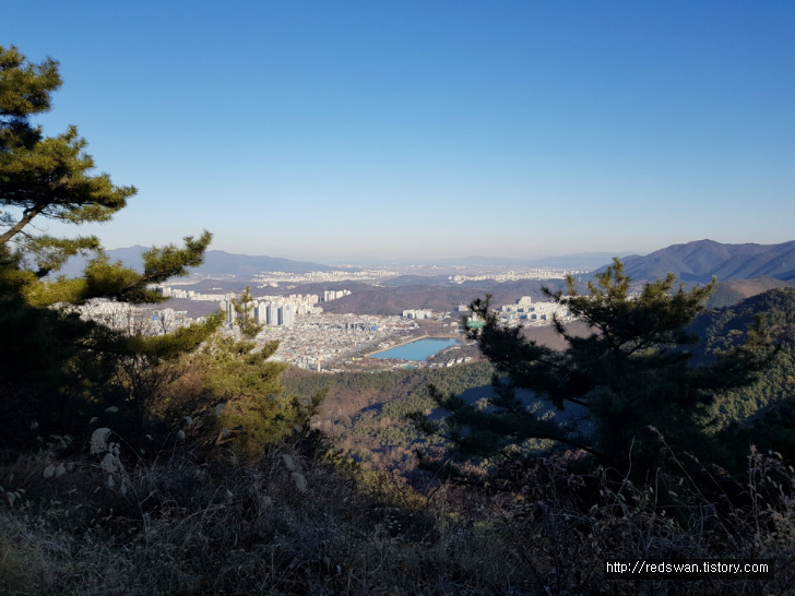 앞산등산. 낙동강승전기념관,은적사,대덕쉼터,만수정. 작업 사진 7