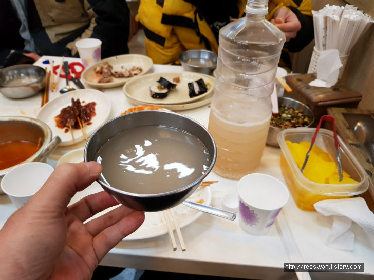 별점2/5점. 봉덕시장 소문난에덴떡볶이분식. 4명이 분석집 털다. 작업 사진 9