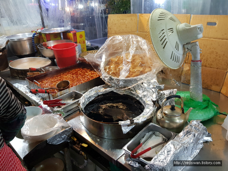 대구 떡볶이 맛집. 달고떡볶이를 가다. 작업 사진 2